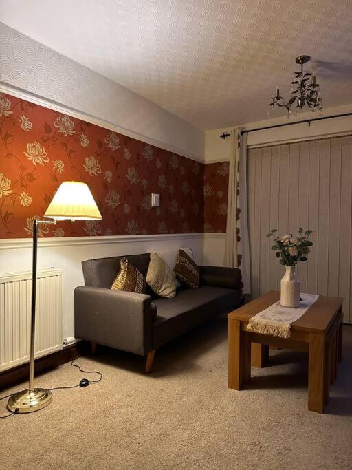 The Cathedral And Gateway In Cumbria Apartment