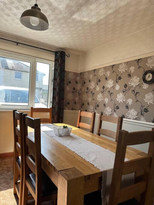The Cathedral And Gateway In Cumbria Apartment *